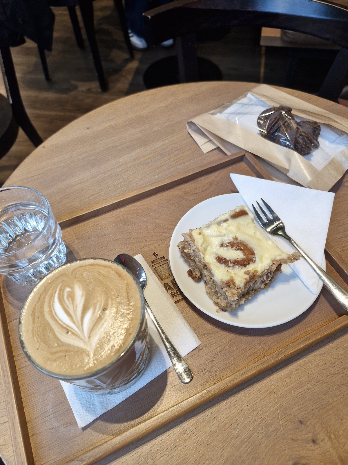 KAFE NA ROHU — fotka 6